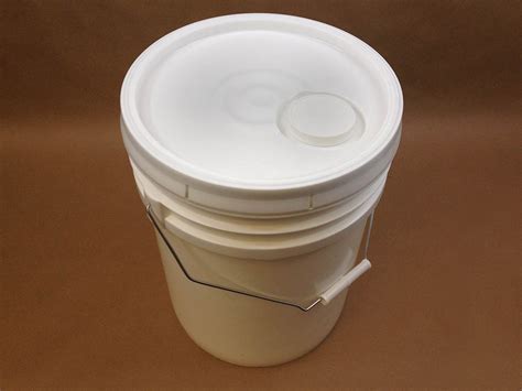 70mm screw cap adapter for 5 gal bucket pump|5 Gallon White Bucket Lid with 70 mm Opening Cap.